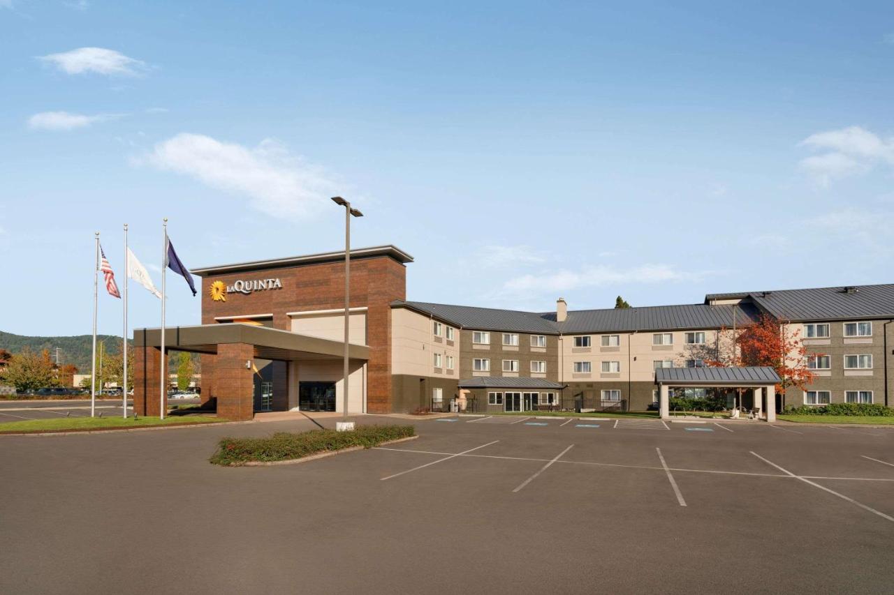 La Quinta Inn & Suites By Wyndham Springfield Zewnętrze zdjęcie