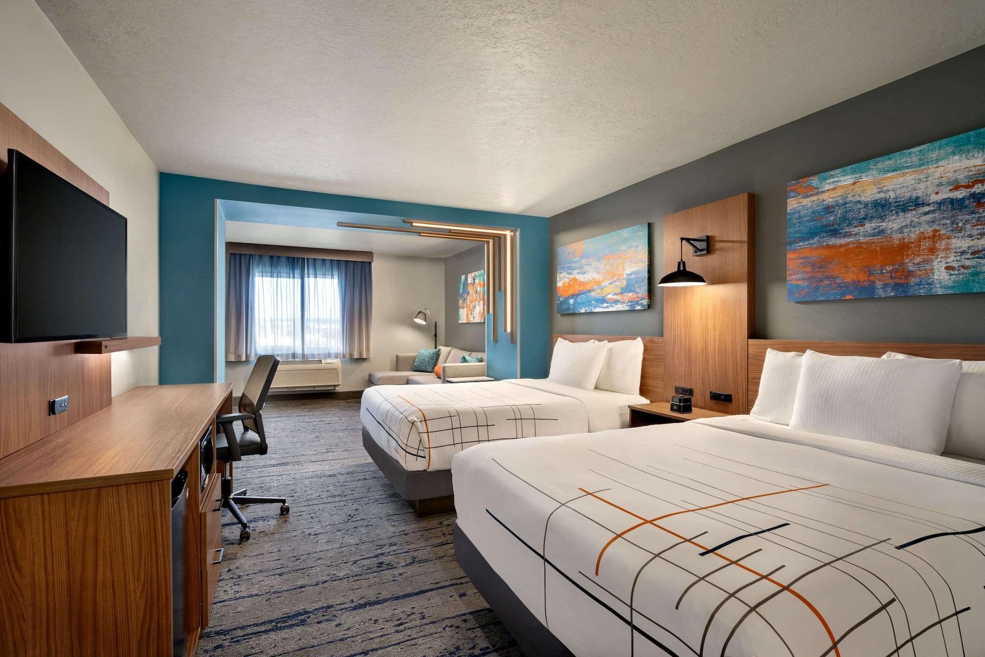 La Quinta Inn & Suites By Wyndham Springfield Zewnętrze zdjęcie