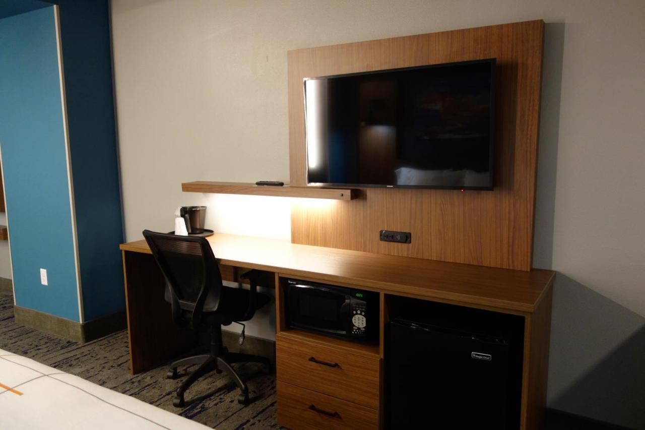 La Quinta Inn & Suites By Wyndham Springfield Zewnętrze zdjęcie