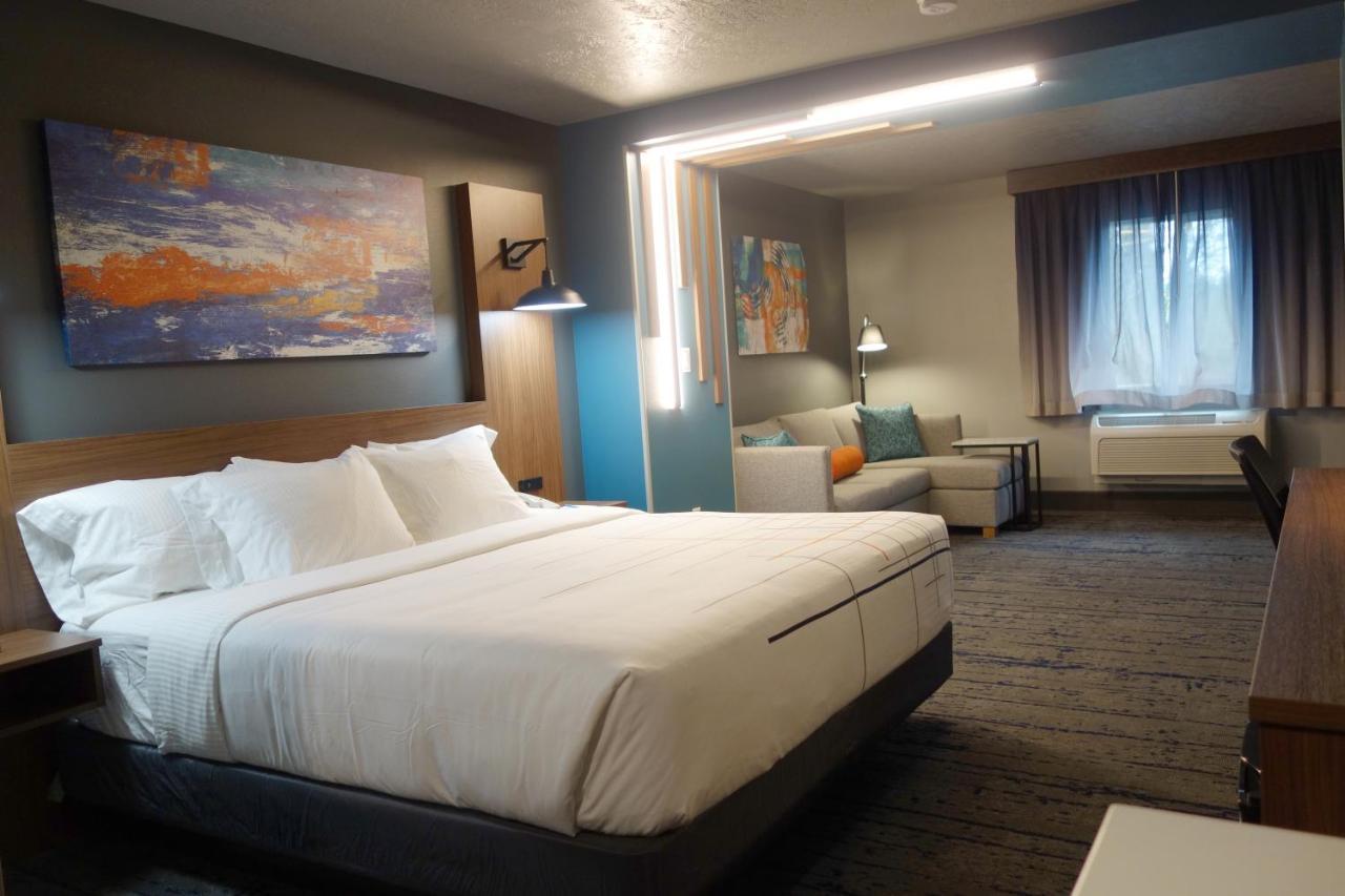 La Quinta Inn & Suites By Wyndham Springfield Zewnętrze zdjęcie
